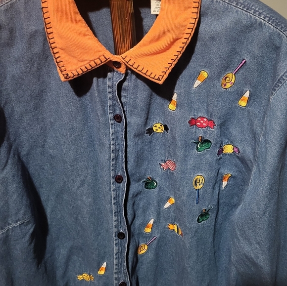 Vintage White Stag Halloween Embroidered Pumpkin Candy Denim Shirt Size 26/28 - Picture 4 of 7